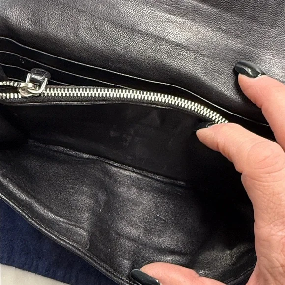 Prada Black Leather Gaurfre Pleat Wallet - Picture 6 of 14